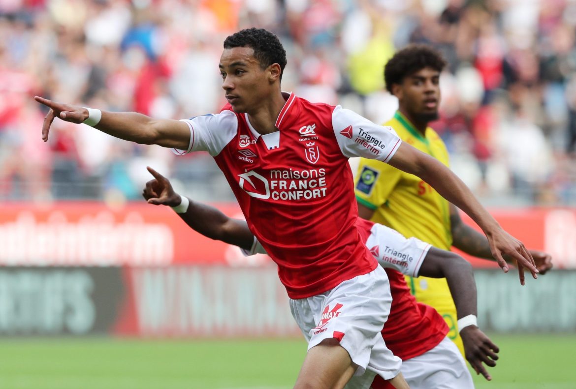 Newcastle close to agreeing terms with Hugo Ekitike