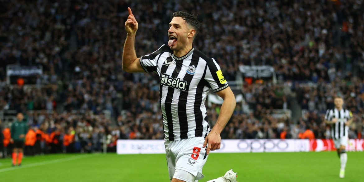 Way better than Schar: Newcastle eye up move for "dominant" £50m PL star