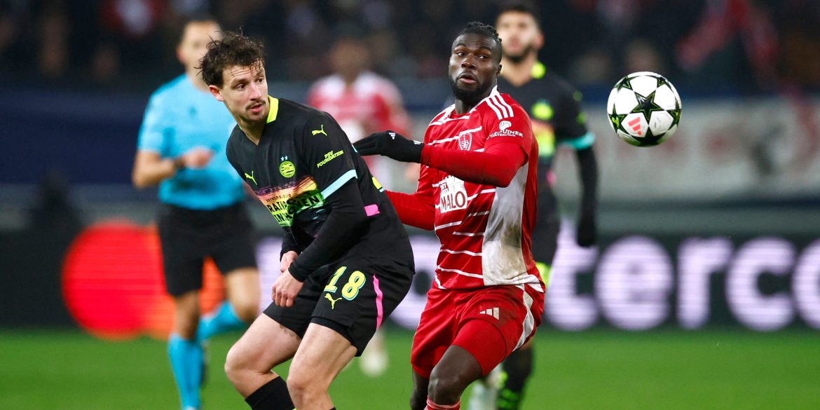 Sky Sports: Brighton could move to sign "excellent" defender this month